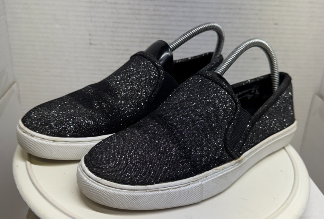 Trash Women Loafer Shoes Slip on Black Metallic Silver 179628 Casual Size 7 37.5