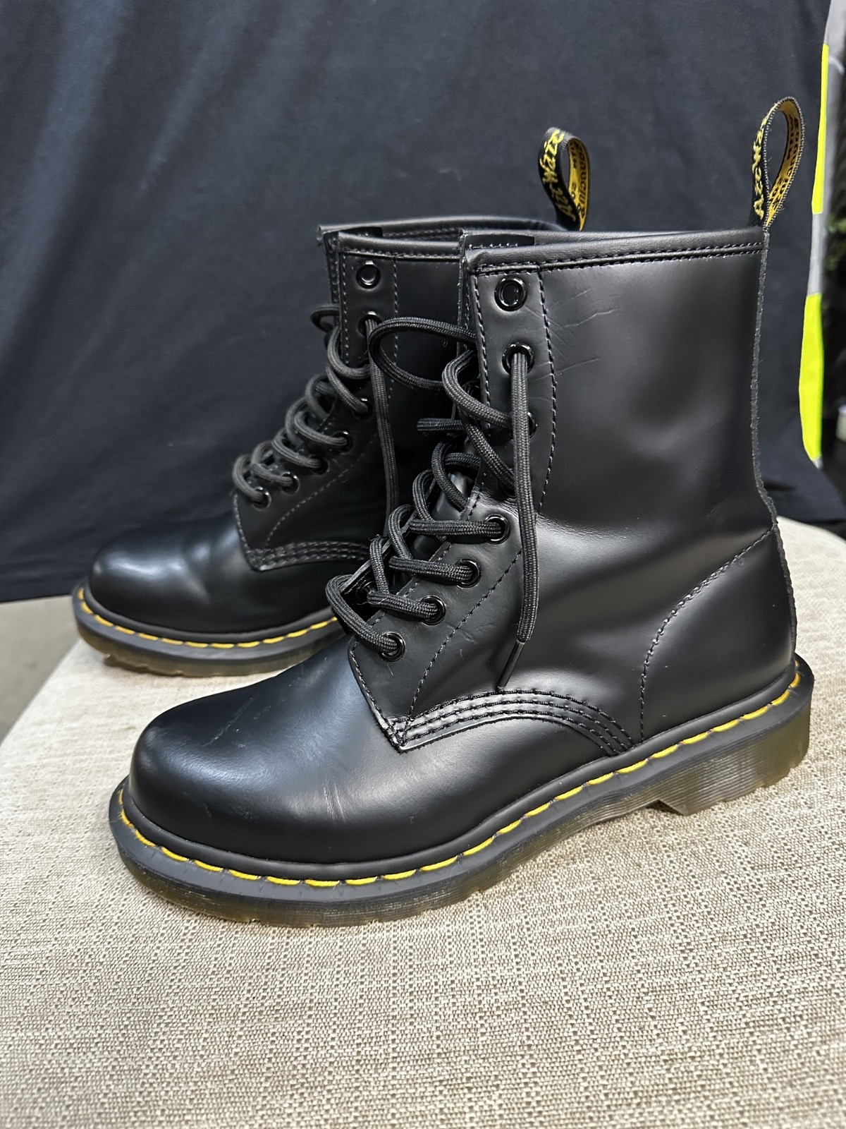 US 7 – Dr. Martens Women’s 1460 W Nappa Leather 8 Eye Boot **(Size US 7L )