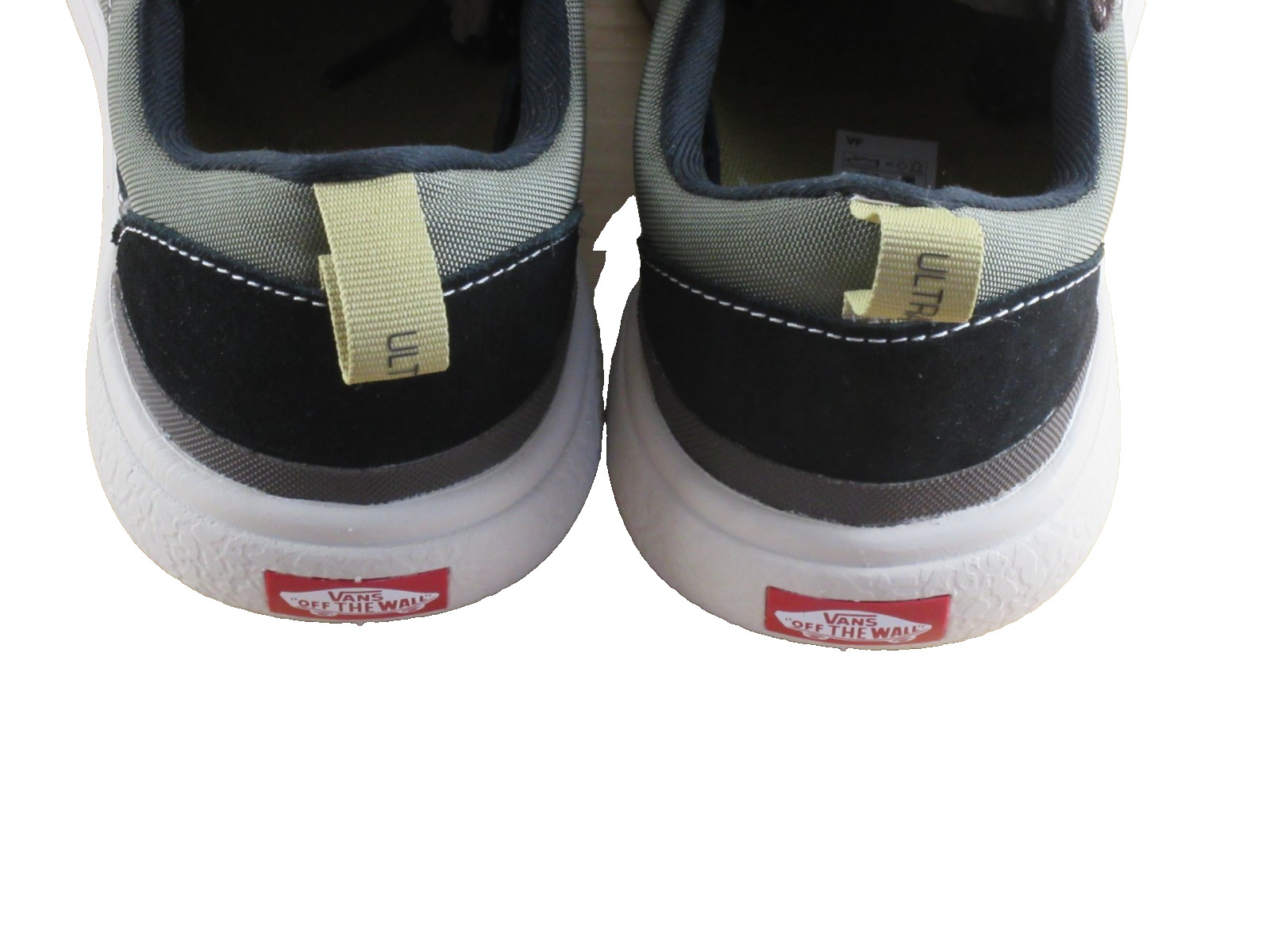 Vans Women’s UltraRange Exo SE Black Olive Green Brown Trail Shoes Size 9.5 NIB
