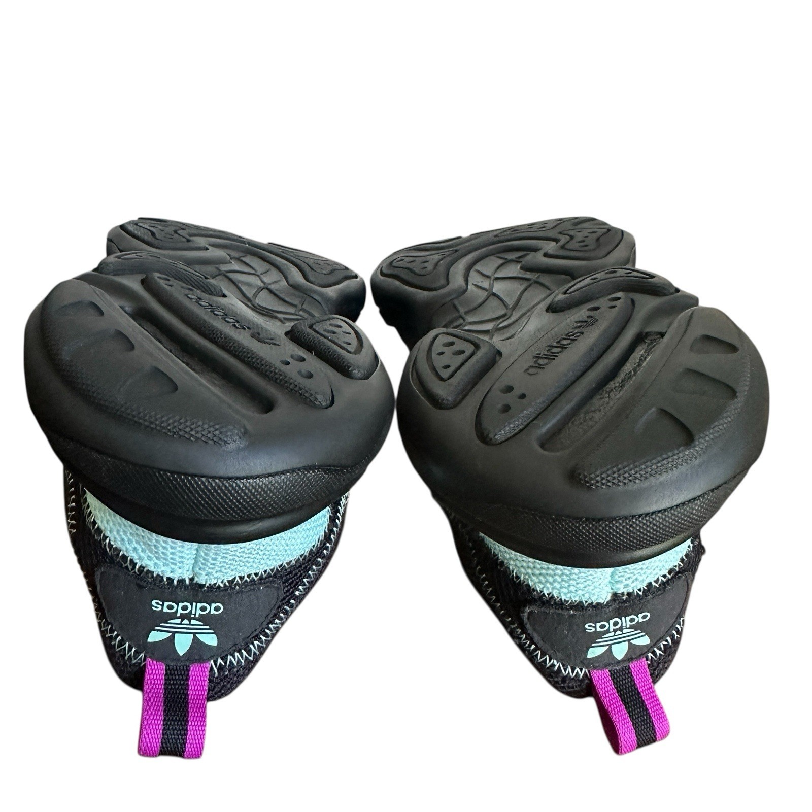 Adidas Originals Haiwee Sneakers Athletic Shoes Women’s Size 9 Black Pink EF4457