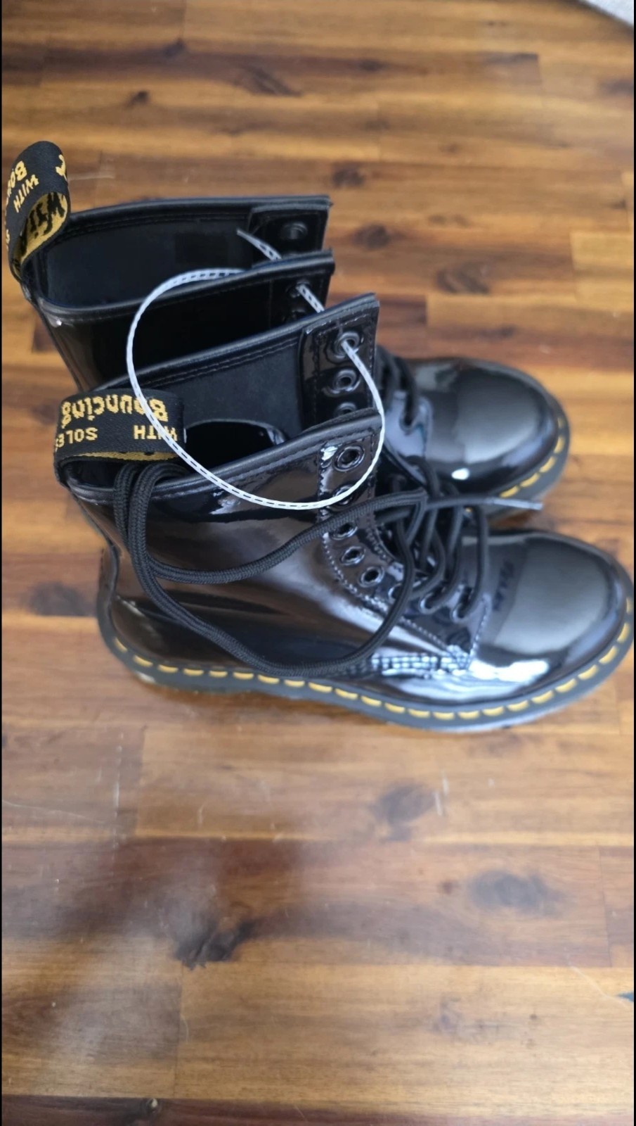 New Dr. Martens 1460 W Patent Leather Boots Womens Sz 7 L – Black Patent Lamper
