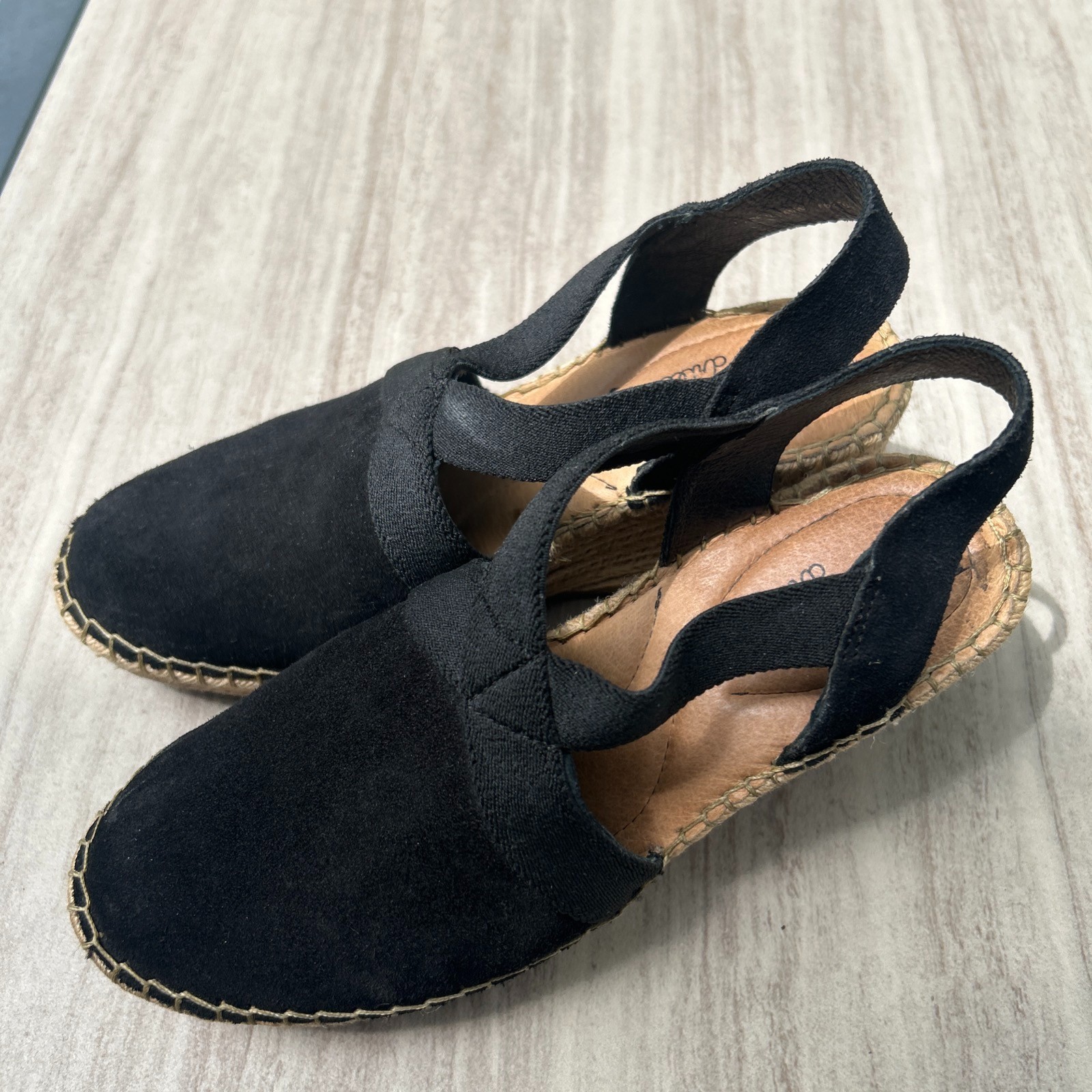 BORN Black Suede Espadrille Wedge Platform Sandals Women’s Size 5 Vacation
