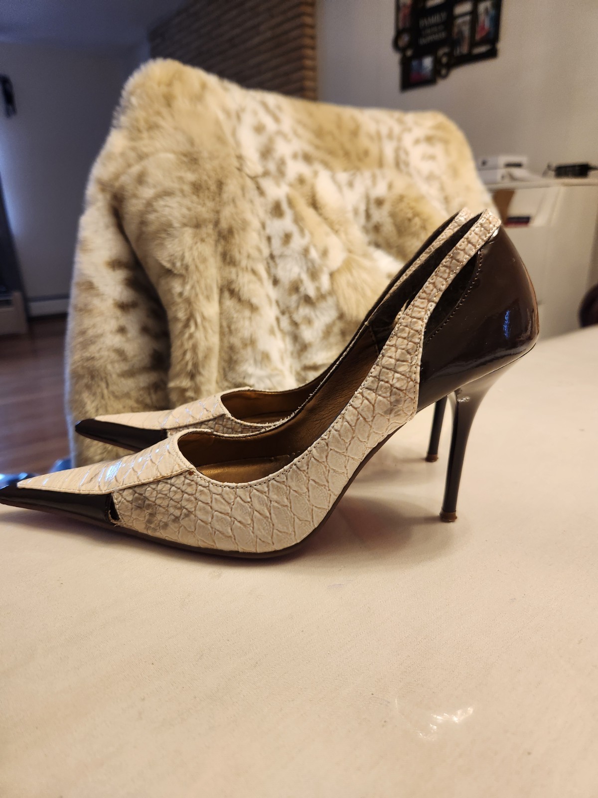 CARRINI Snake Skin Heels Beige brown 4″ heels Patten SZ 8