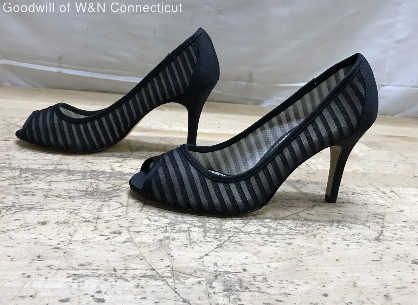 Adrianna Papell Black Striped Mesh Peep Toe Stiletto Heels Size 6.5