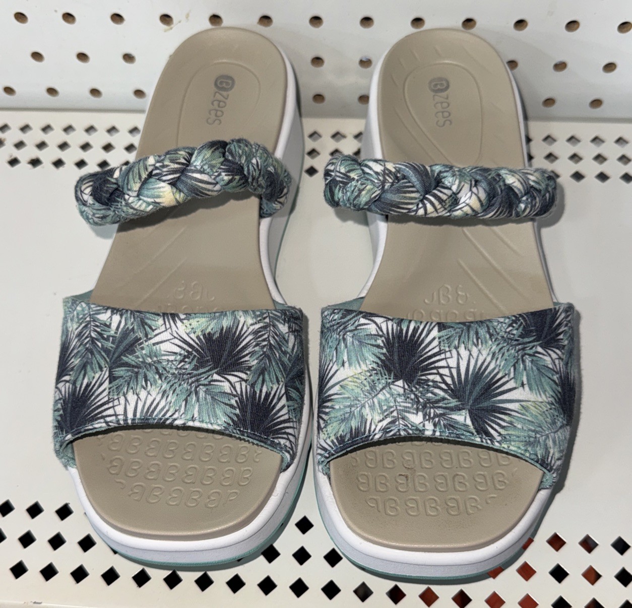 Bzees Premium New Wave Womens Wedge Platform Slides Sandals Size 9.5 Palm Trees