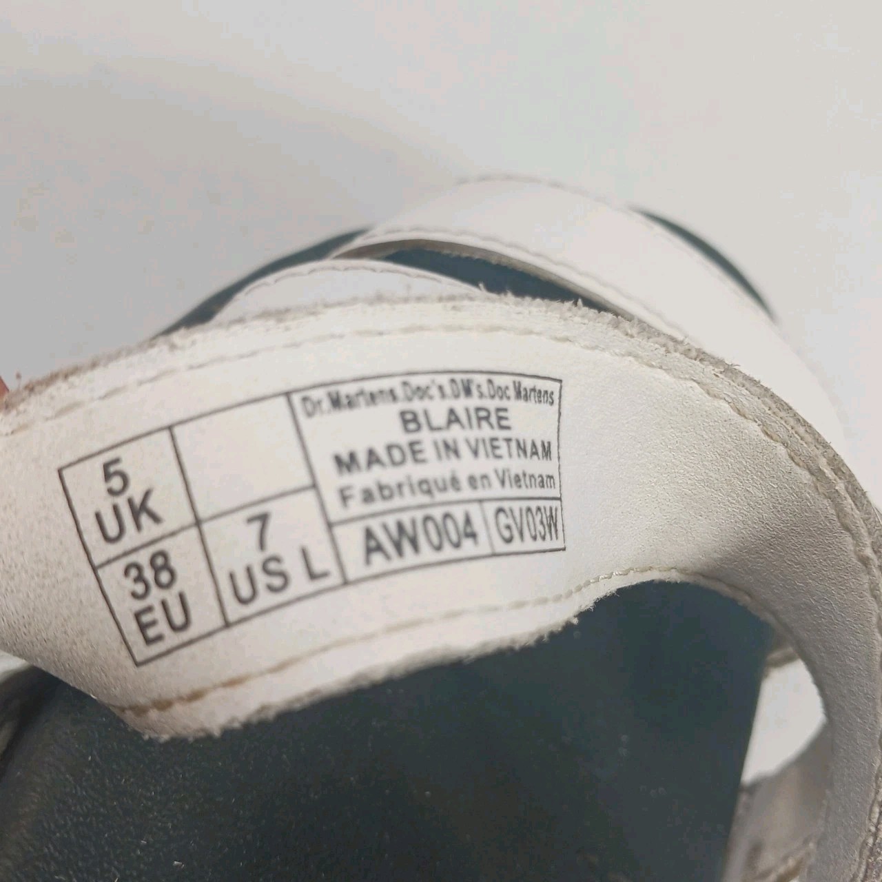 Dr. Martens Blaire Gladiator Sandals Womens Size 7-7.5 US 38 EU White Leather