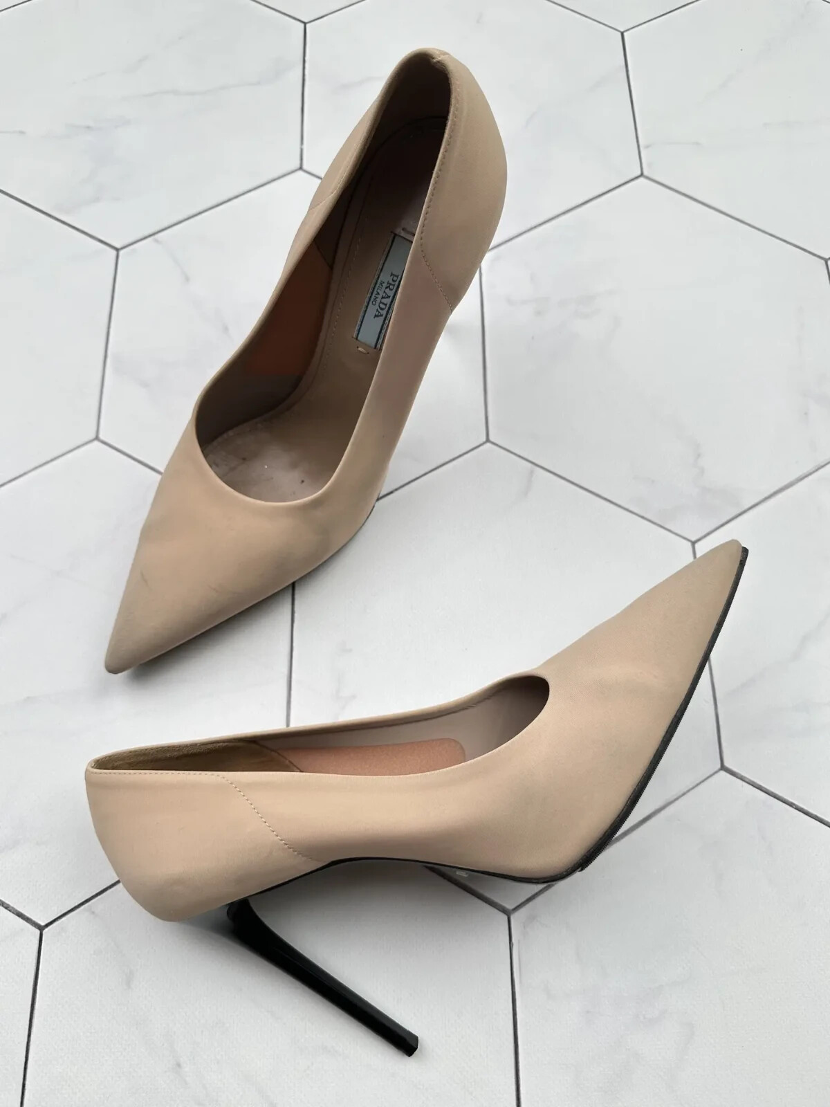 Prada Womens Beige Pumps Pointed Toe Heels Leather Classic Designer Shoes