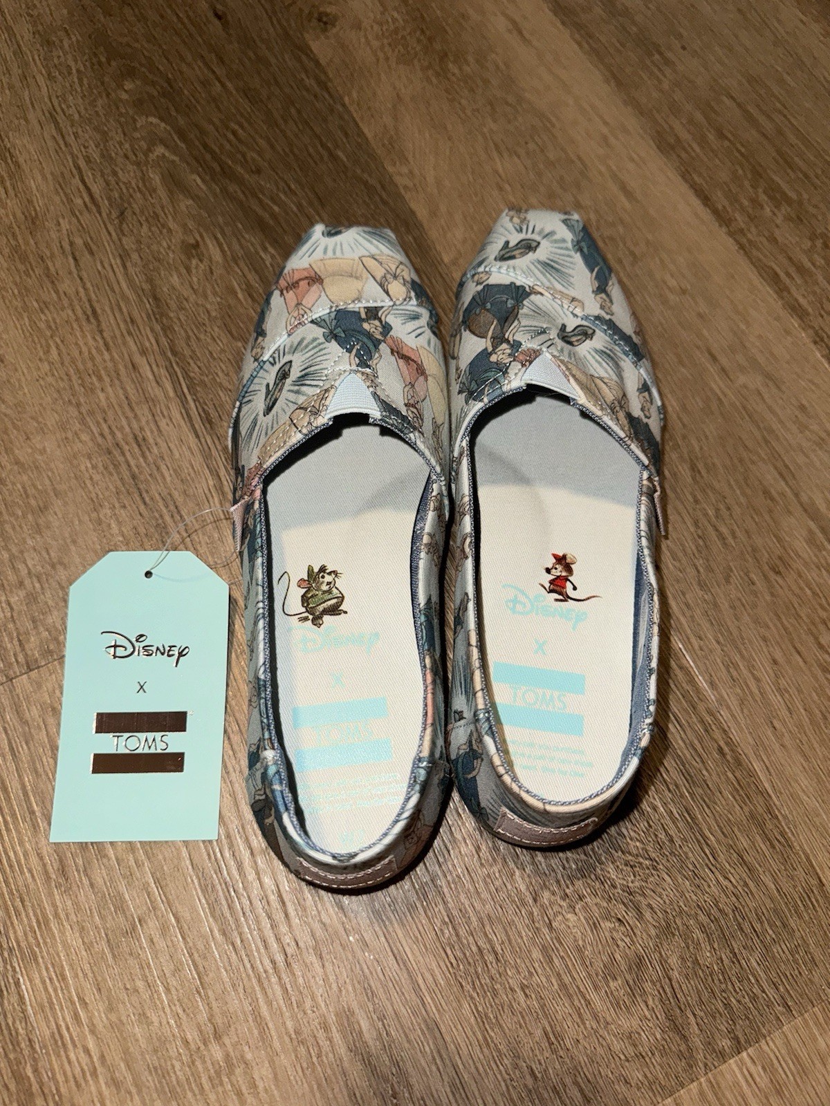 TOMS x Disney Cinderella Character Print Canvas Slip-On Flats Multicolor US 7