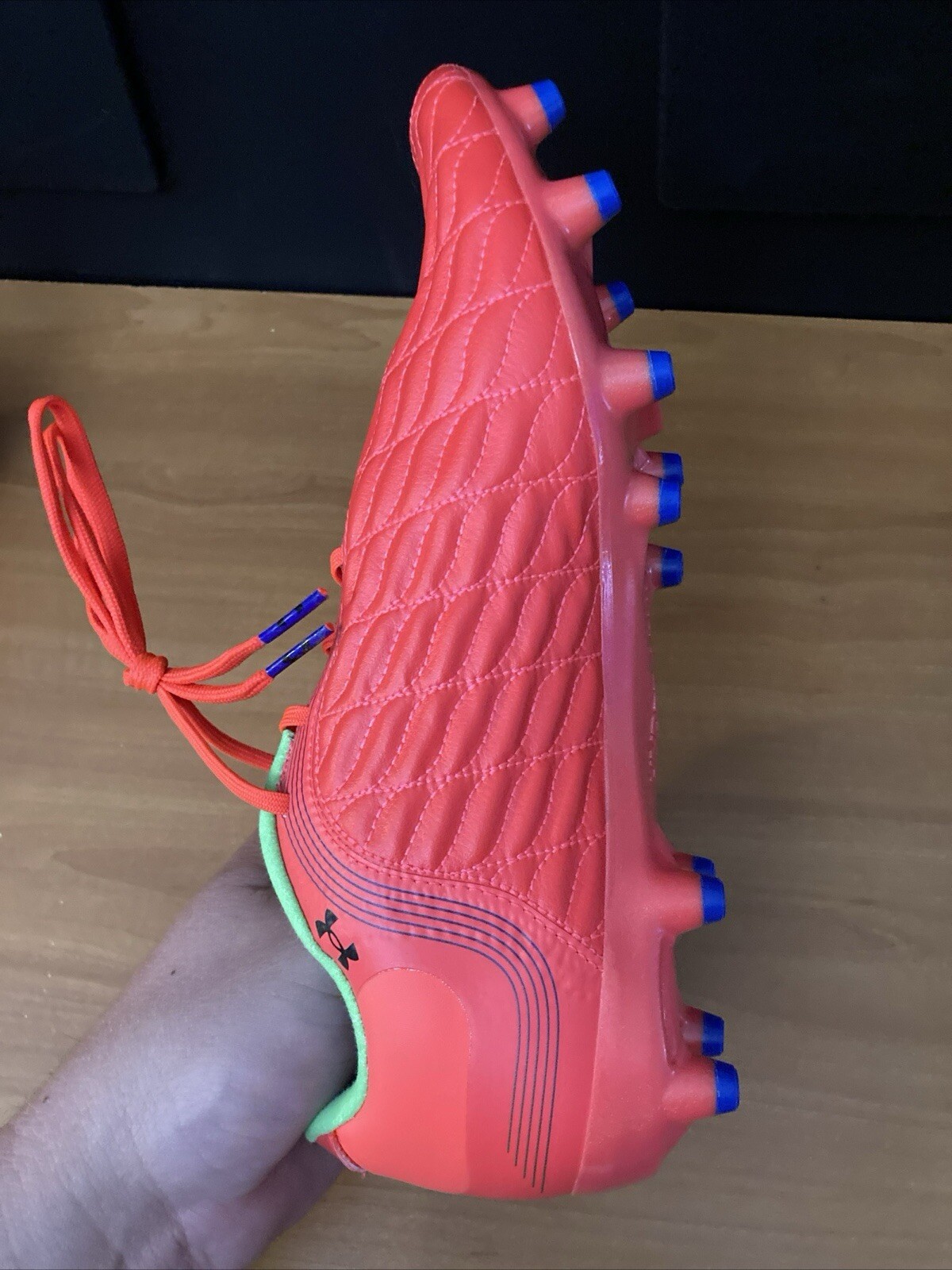 Under Armour Magnetico Pro 3 Soccer Cleats Shoes 3027497-600 Wmns 7.5 Men’s 6