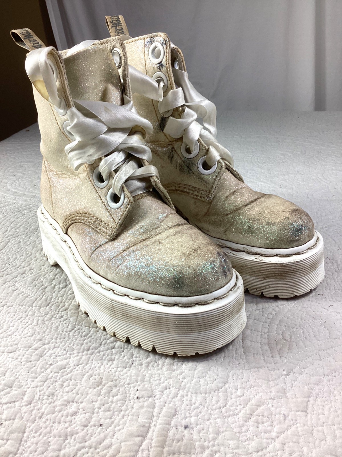 Dr. Doc Martens Womens Molly Glitter Platform Boots W/ White Satin Laces*size 6
