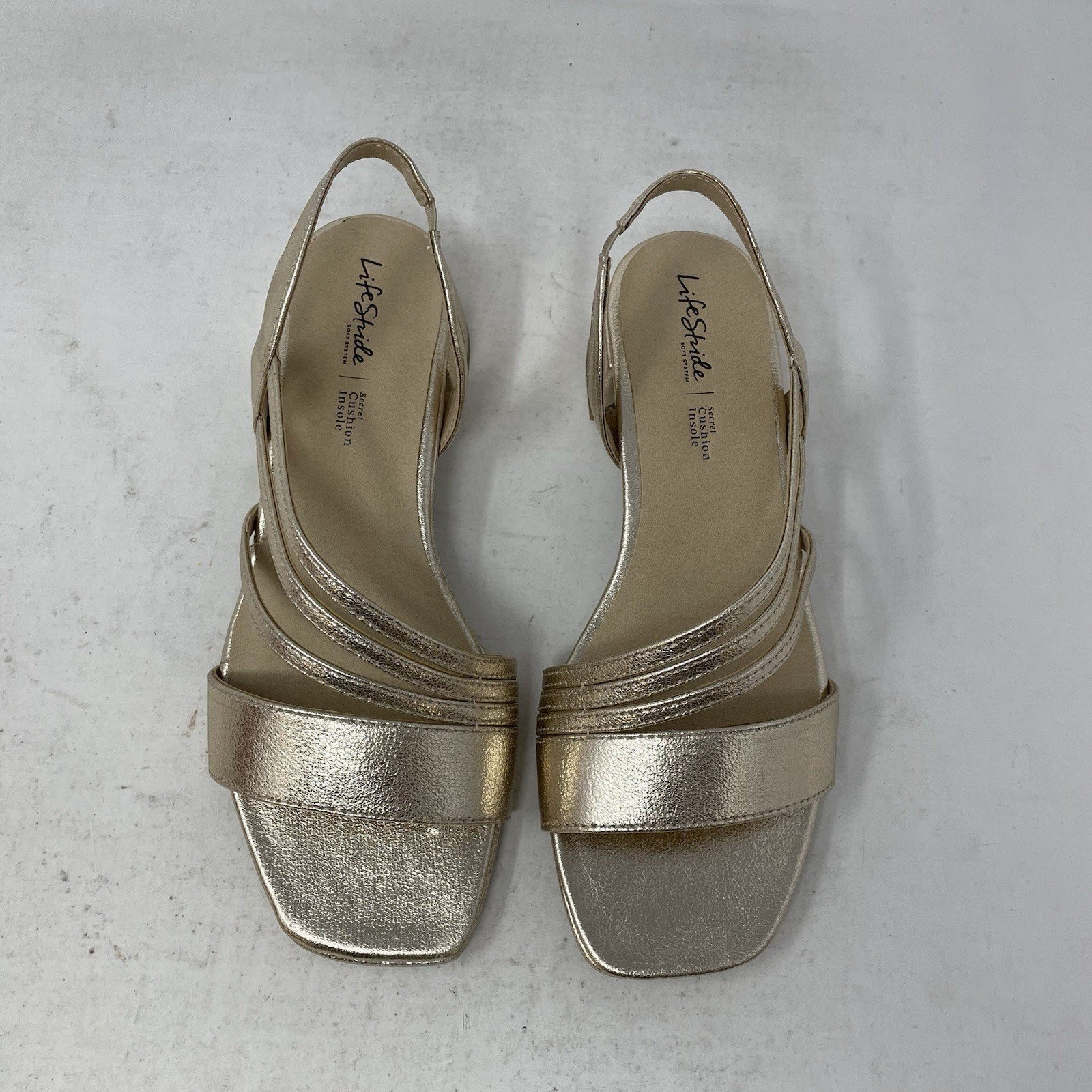 Life Stride Soft System Gold Sparkly Slip on Sandals Light Weight Women’s 7.5W
