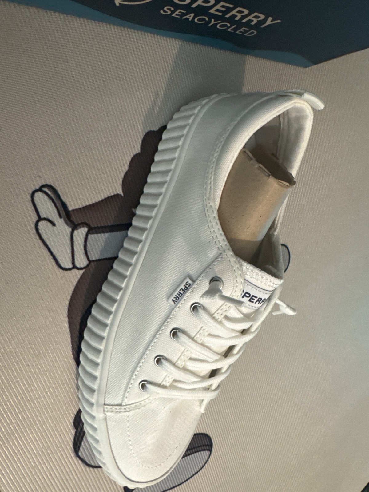 women shoes 9.5 Sperry Women’s Pier Wave Platform Lace-up Sneakers in white, fea