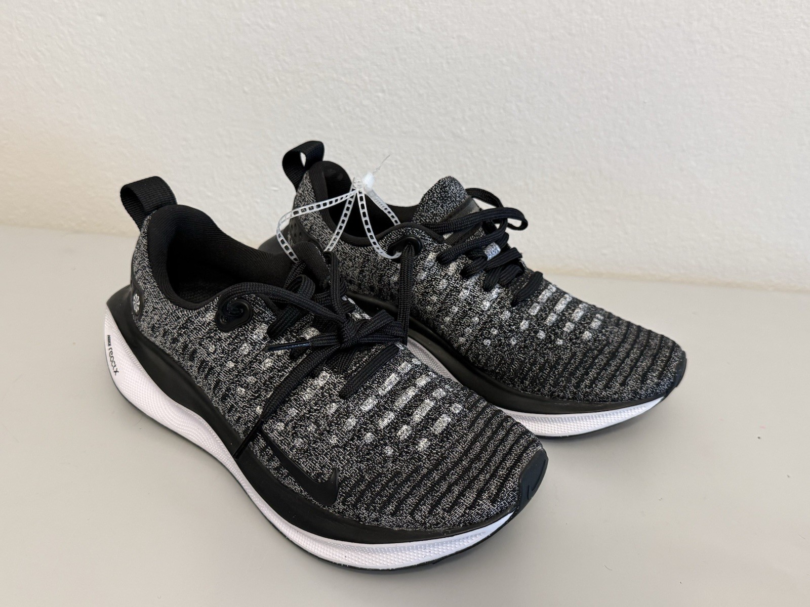 Nike ReactX Infinity Run 4 FlyKnit Sneaker Gray/Black 2023 DR2670-006