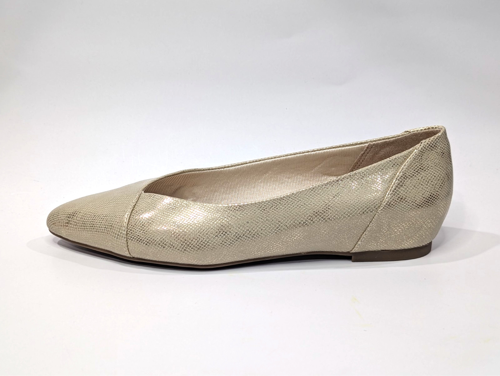 LifeStride Promise Platino Gold Lizard Women’s Pointed Toe Flats – Size 8 NWB