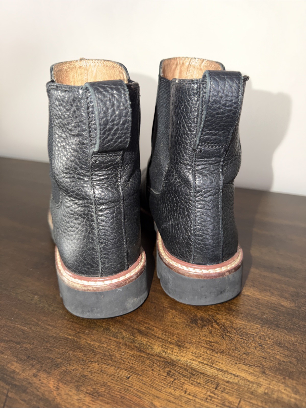 Madewell The Citywalk Lugsole Chelsea Boot in Leather True Black Size 8.5 EUC