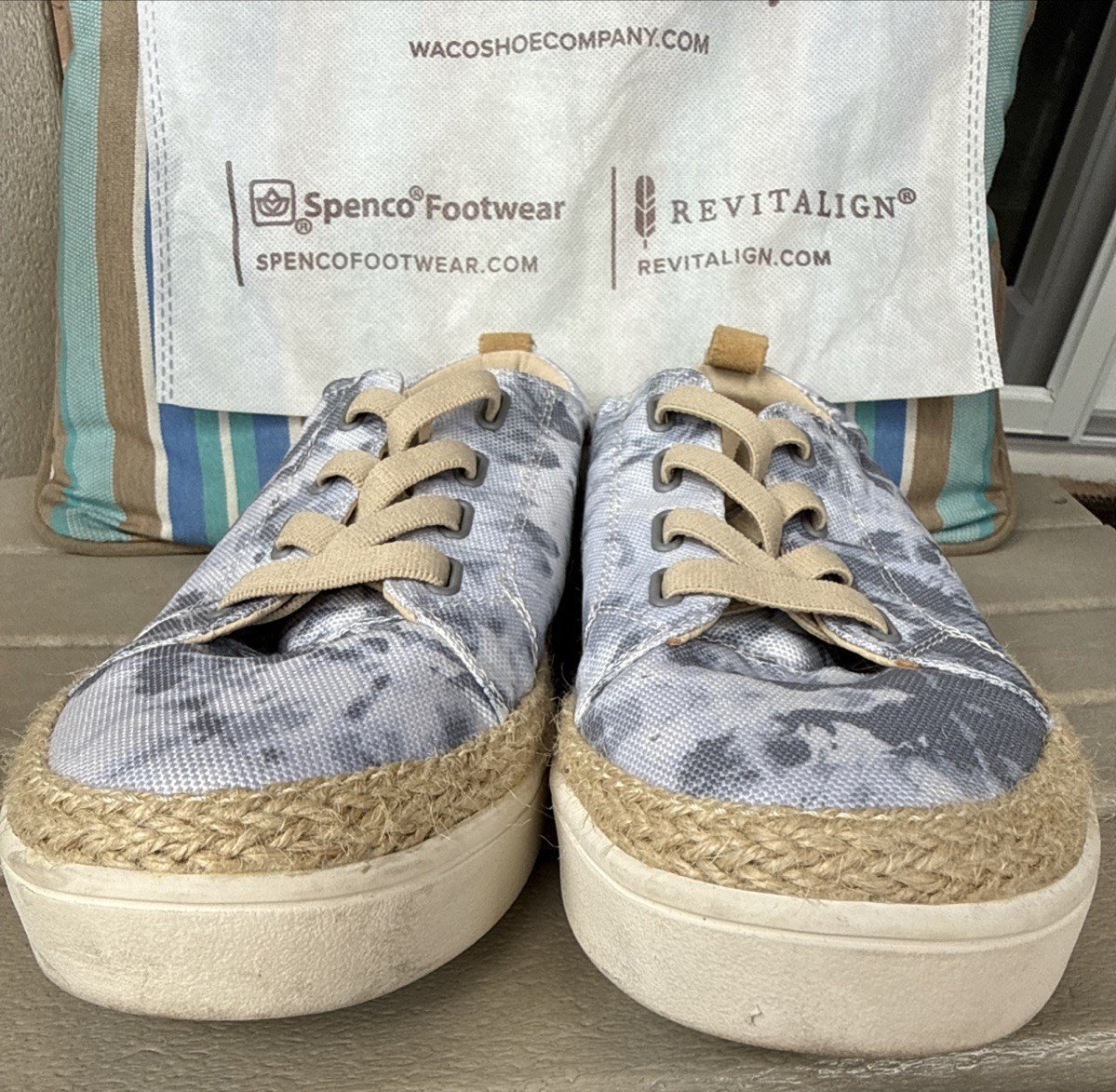 Spenco Revitalign Malibu Orthotic Slip-On Grey Tie Dye Sneaker size 8.5 B