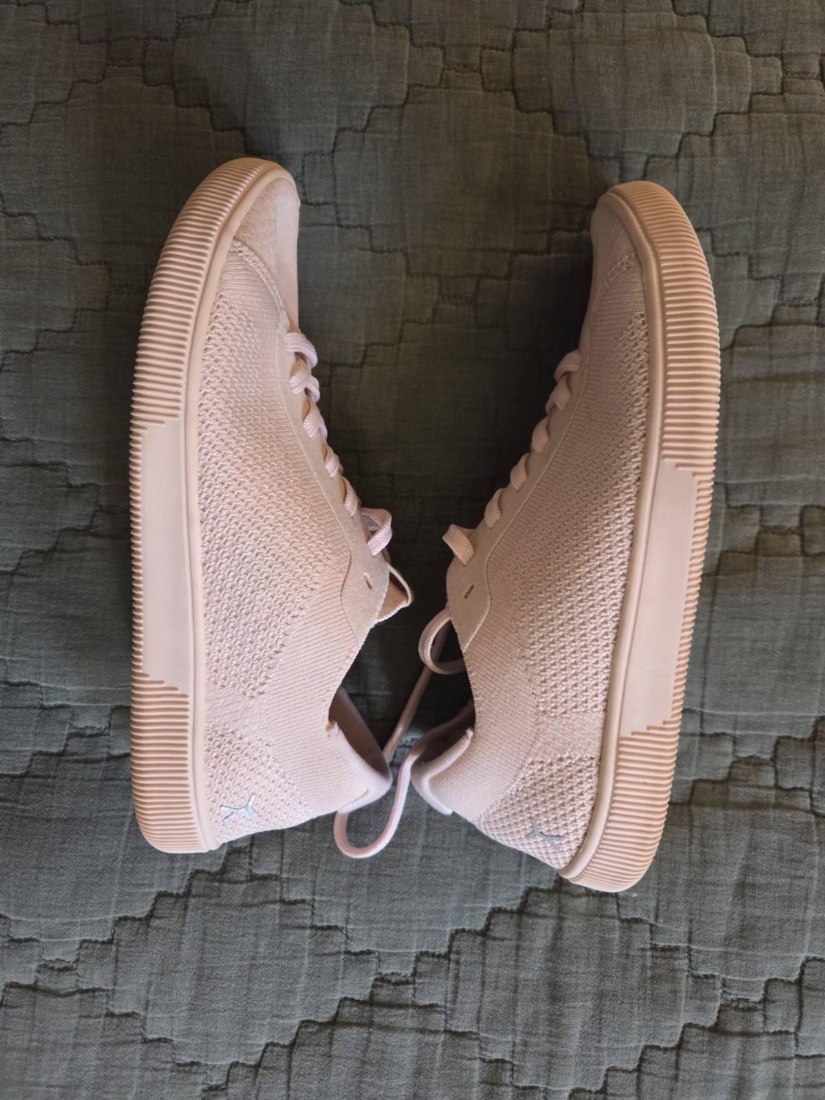 Flux Women’s Knit Lace Up Sneakers Pink Athletic Casual Shoes Size 7 uK 38