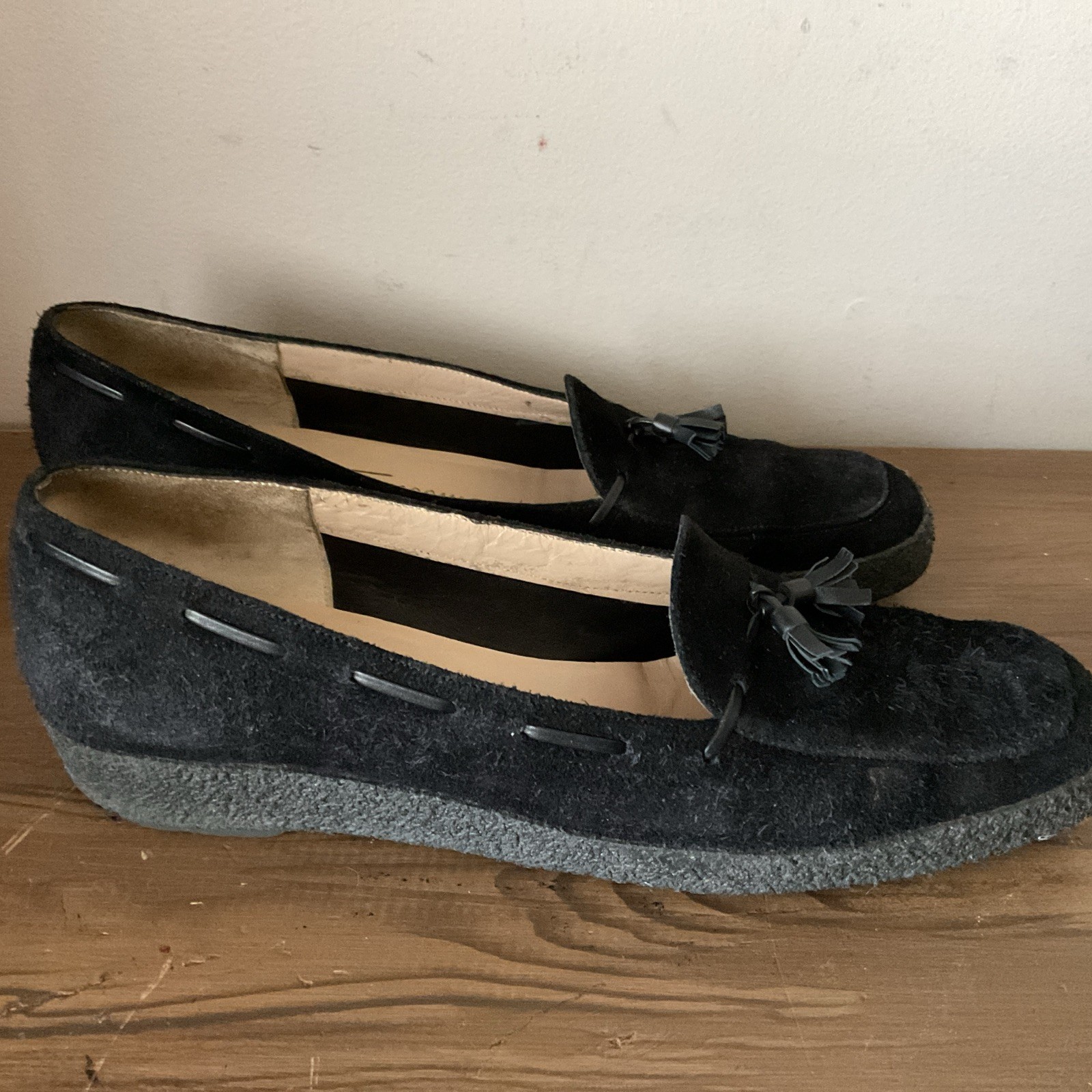 Salvatore Ferragamo Black Suede Tassel Loafer-Women’s Size 8 AAA