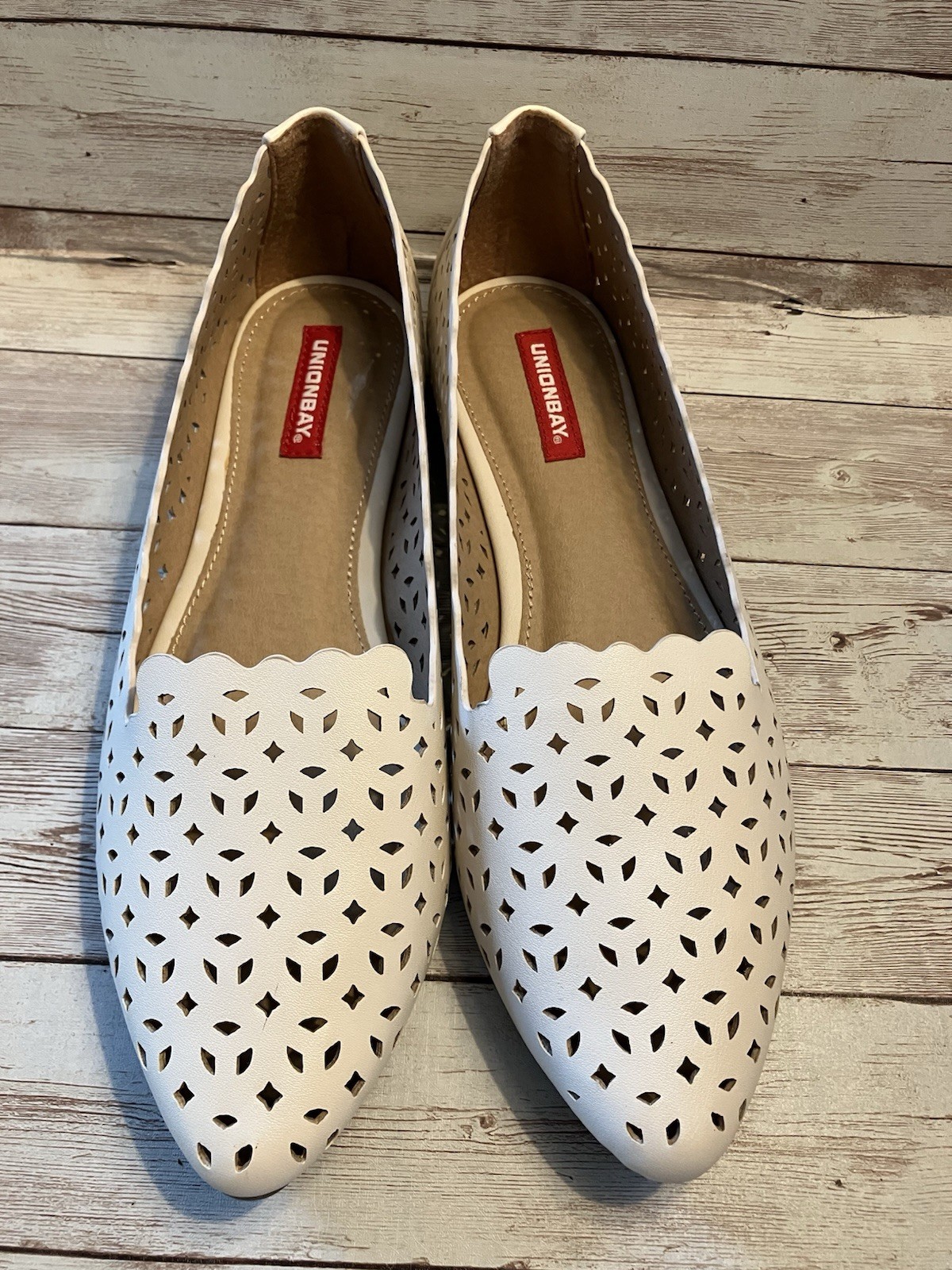 New Union Bay Women’s 8.5 Whitney Ivory Shoes Loafer Flats Laser Cut Out