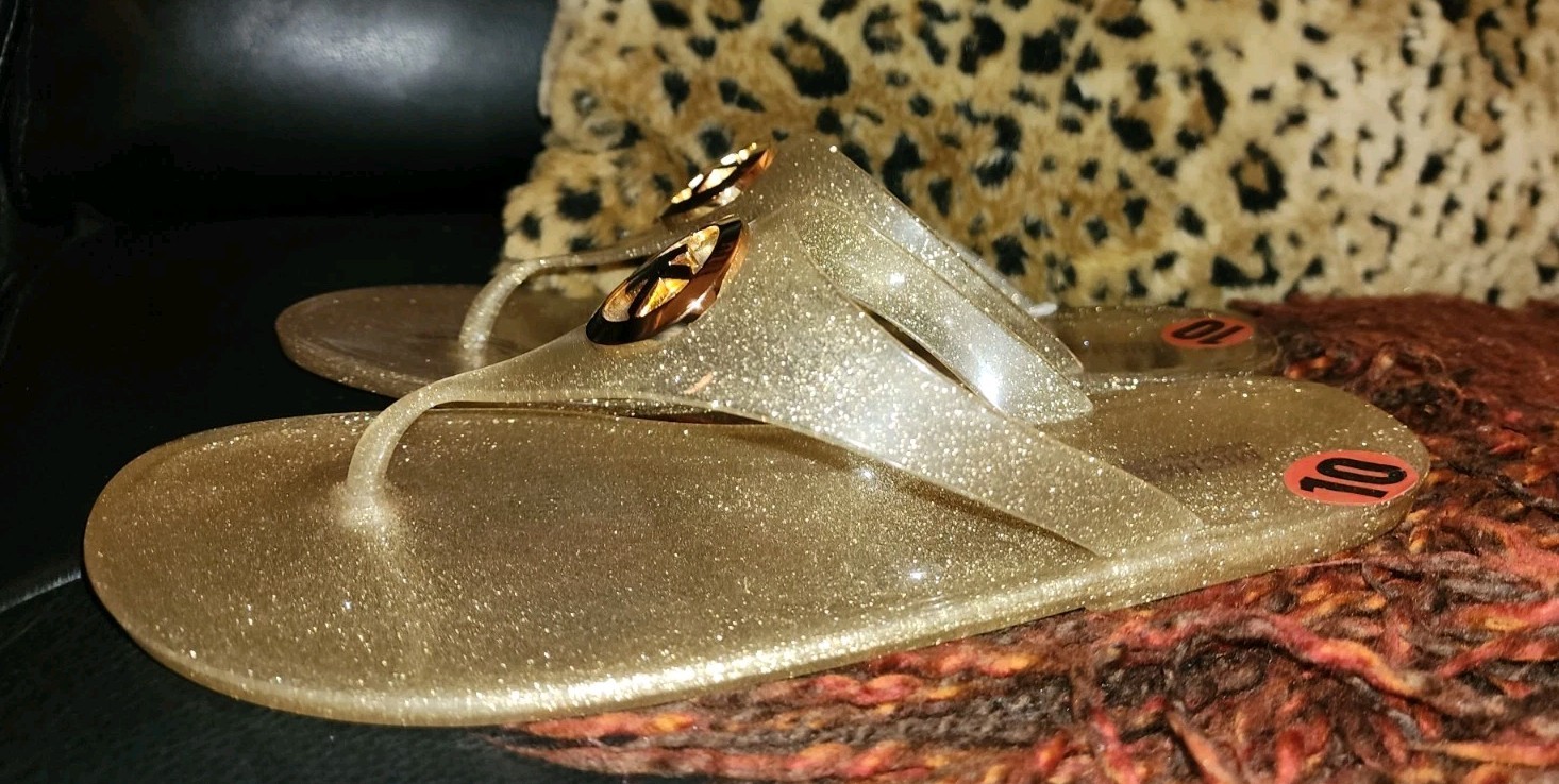 Michael Kors Lillie Jelly Sandals Women’s sz 10 Slip-on Gold Sparkles NWT Rare!