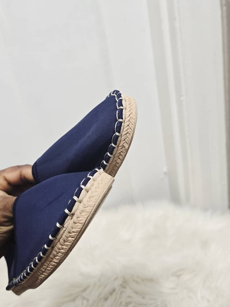 Lands’ End Espadrille Beach and Water Deep Navy Blue Shoe Women’s Size 7.5B