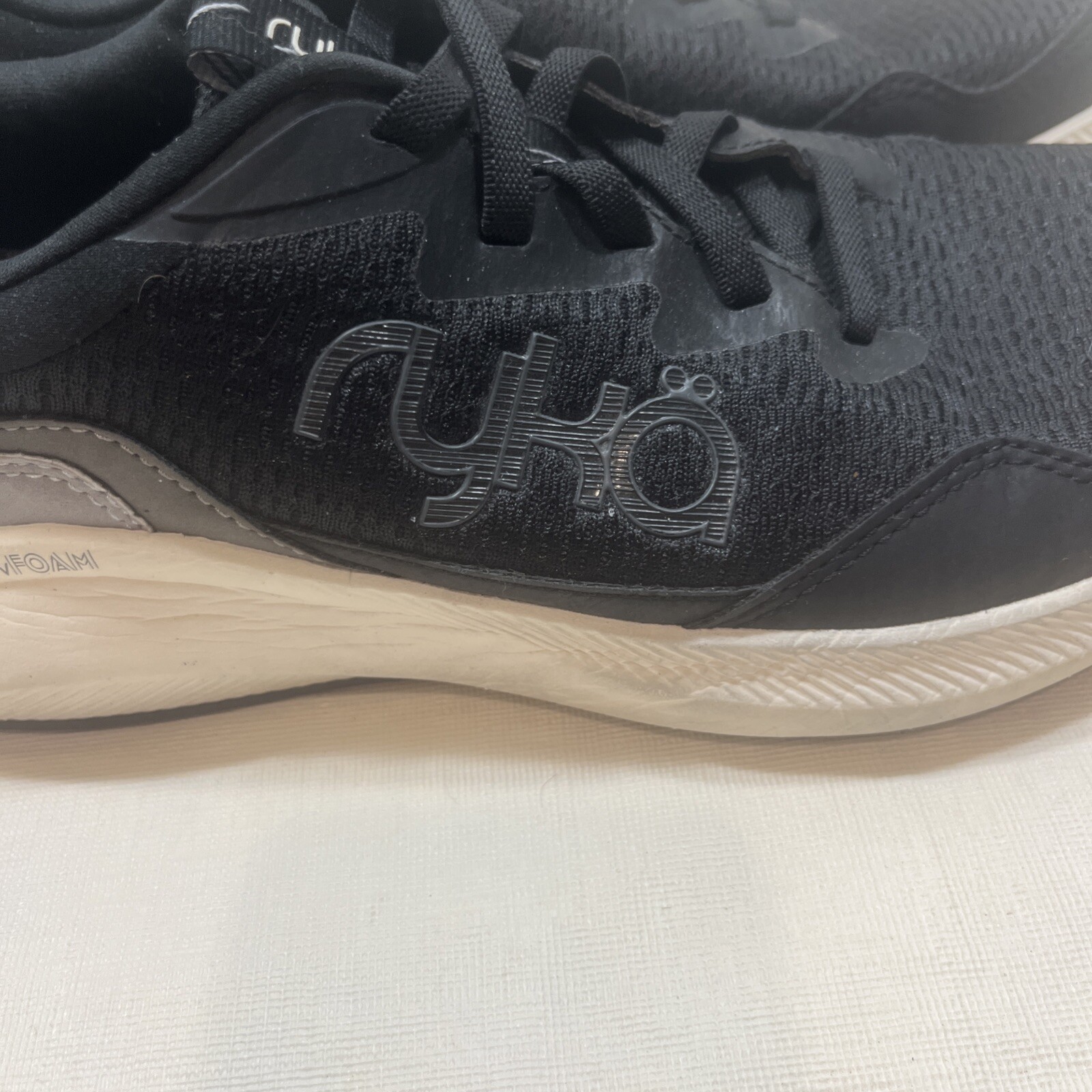 Ryka Womens Freehand Black Gym Athletic and Training Shoes 9.5 Medium (B,M) 4020