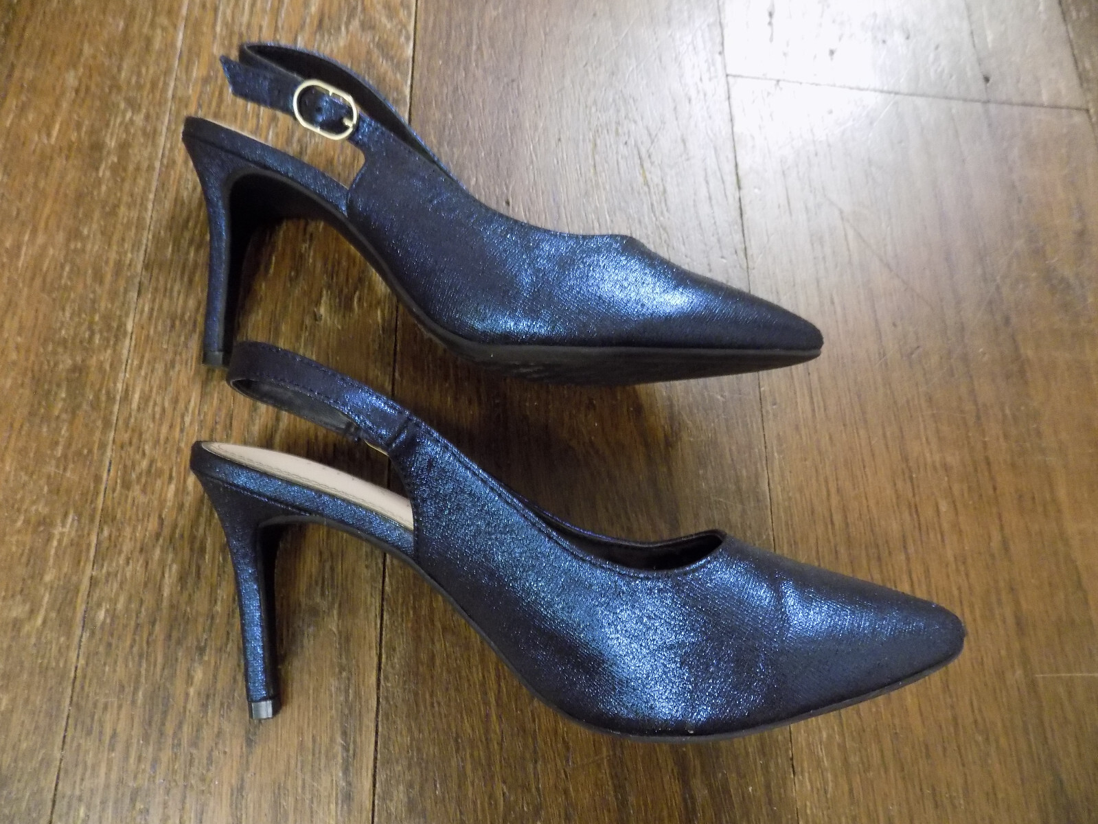 Kelly & Katie Bendama Navy Metallic Shimmer Pumps Slingback 3.25″ Heels 7.5 EUC
