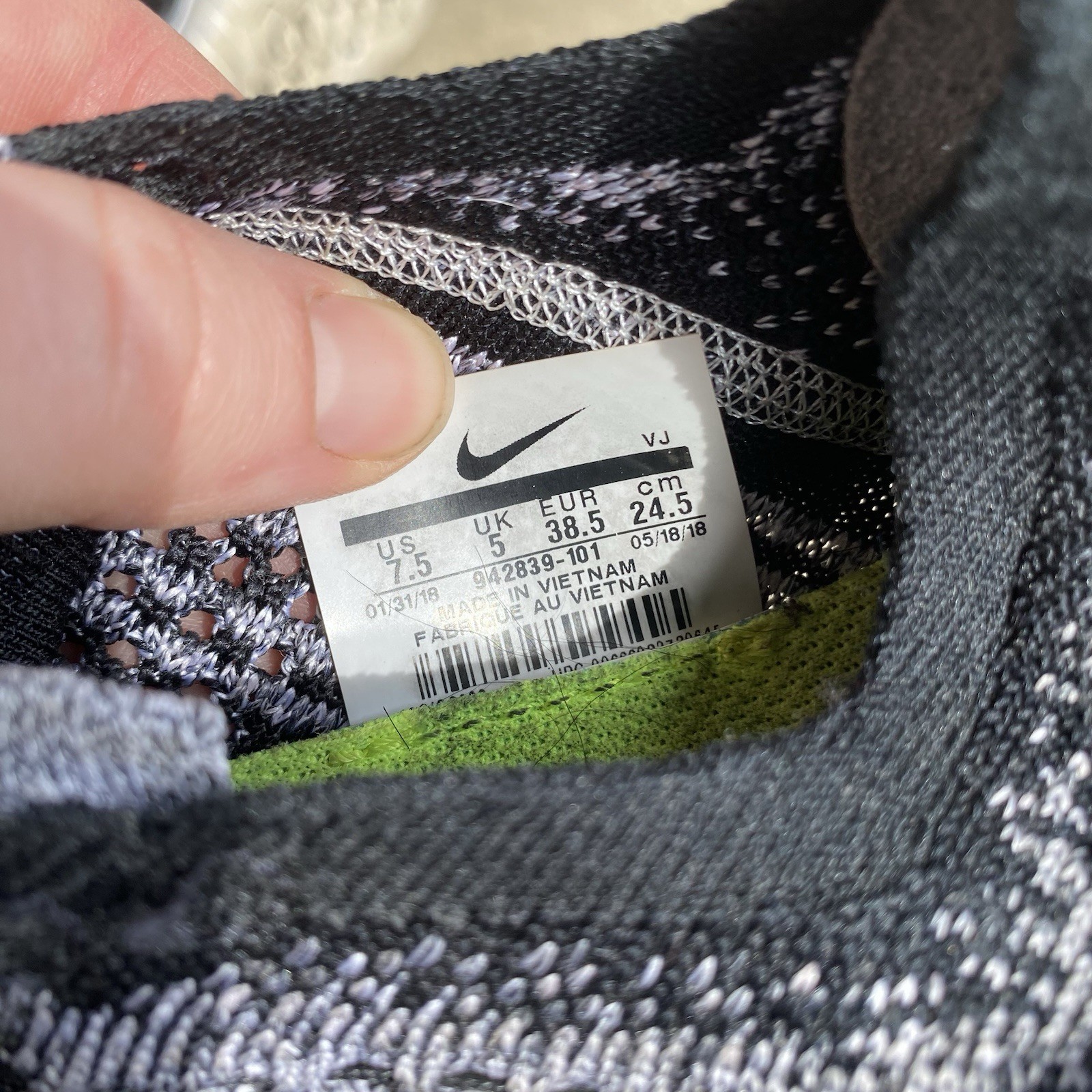 Nike Free Run Flyknit 2018 Running Shoe Sneaker Gray 942839-101 Women Size 7.5