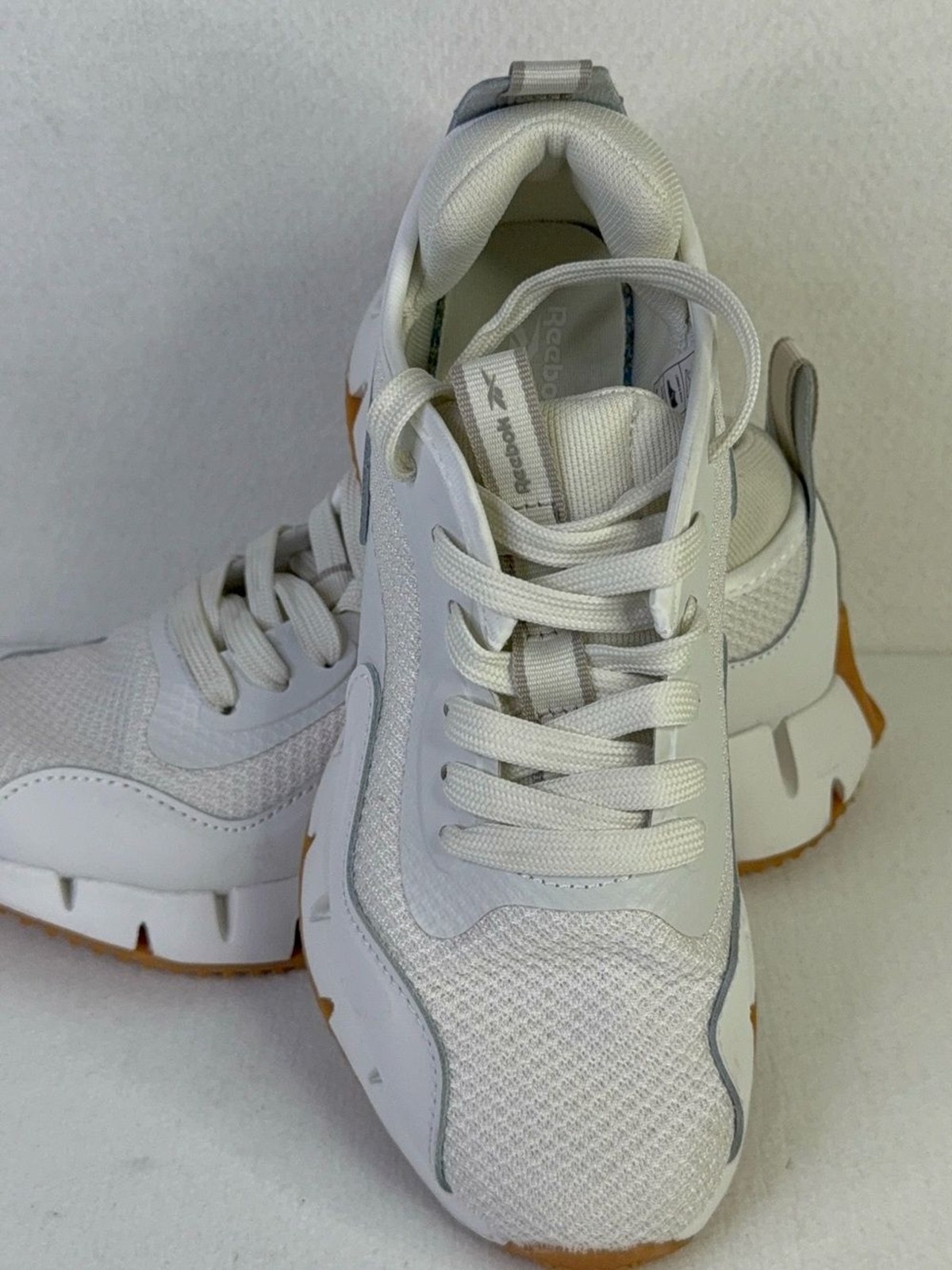 Reebok Zig Dynamica athletic shoes US 6/UK 3.5/EU 36