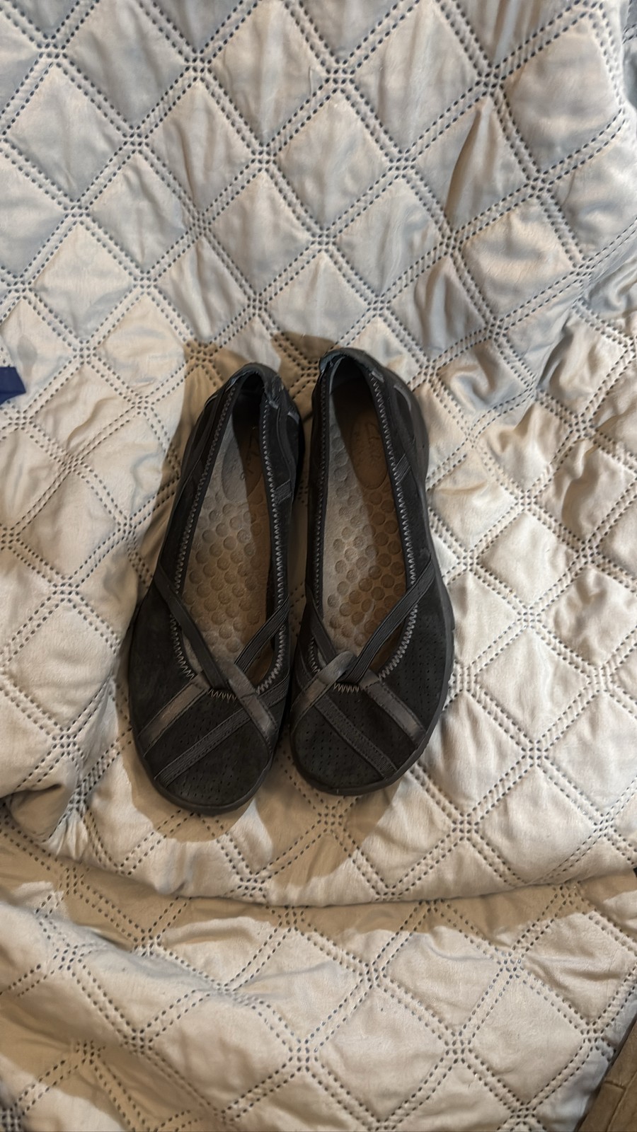 Clarks Women’s Black Suede Criss Cross Ballet Flats