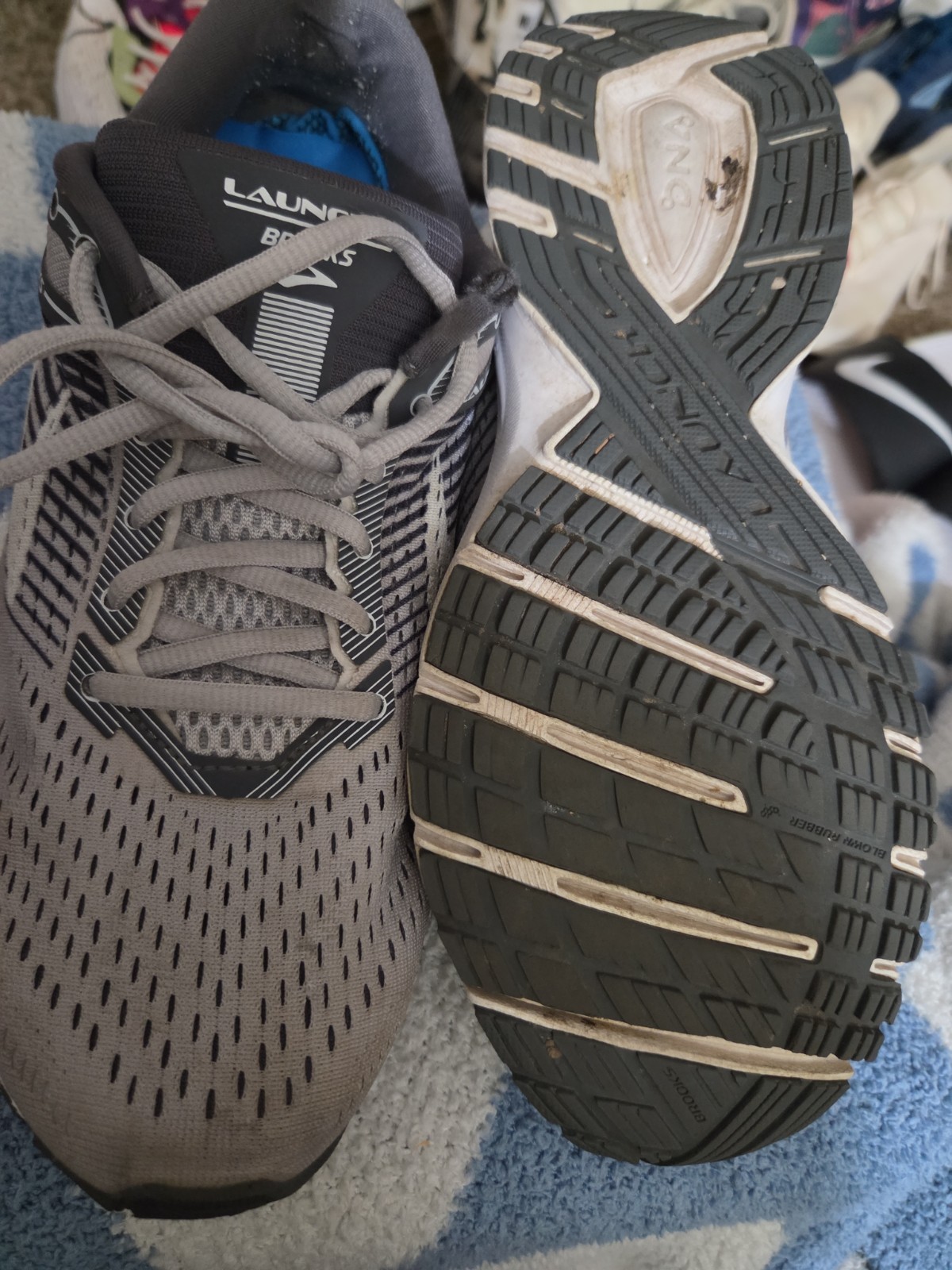 Brooks Launch 5 Running Shoes (Women’s US 9.5 / EUR 41) – Grey/Black, in…
