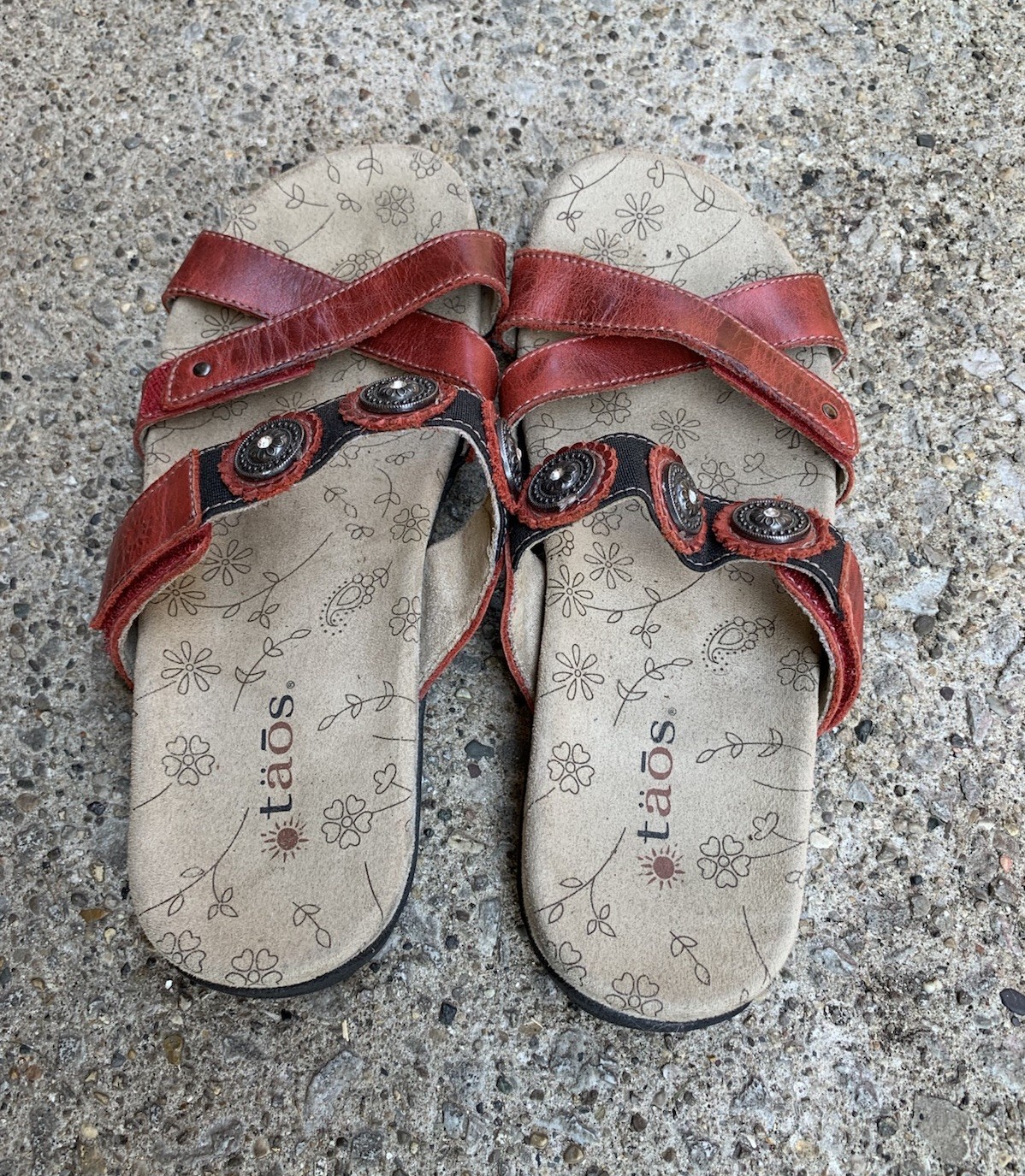 Taos Oasis Leather Sandals Women’s Size 6/ 37 Red Strap Comfort Beach Water