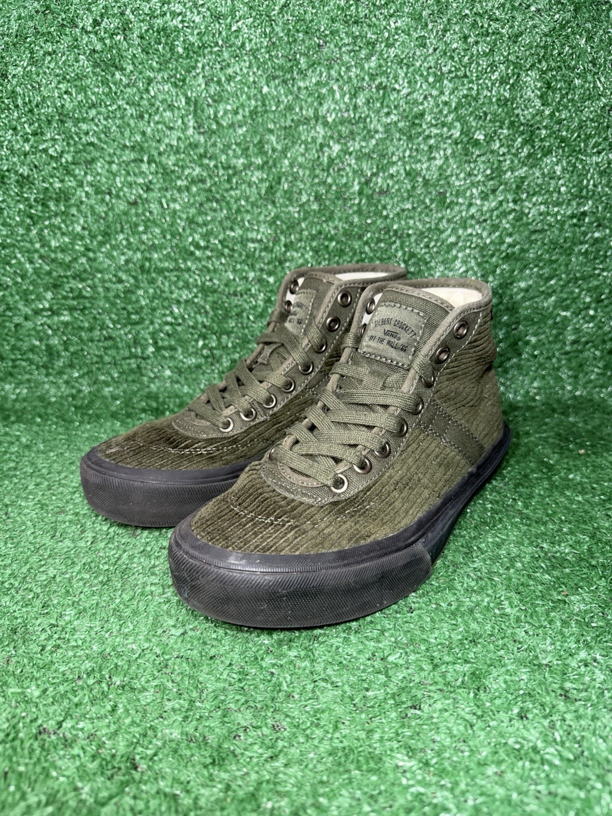Vans Womens Size 5.5 Gilbert Crockett Green Corduroy Casual Shoes Skate Sneakers