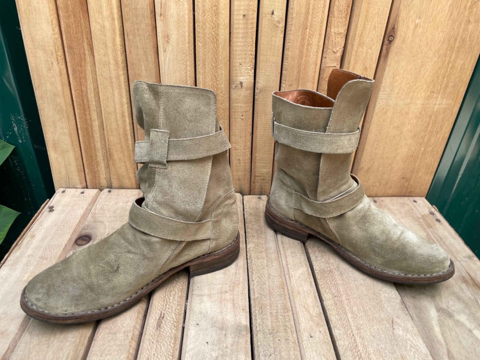 Fiorentini Baker Eternity Suede Buckle Green Women’s Boots 36 / USA 6