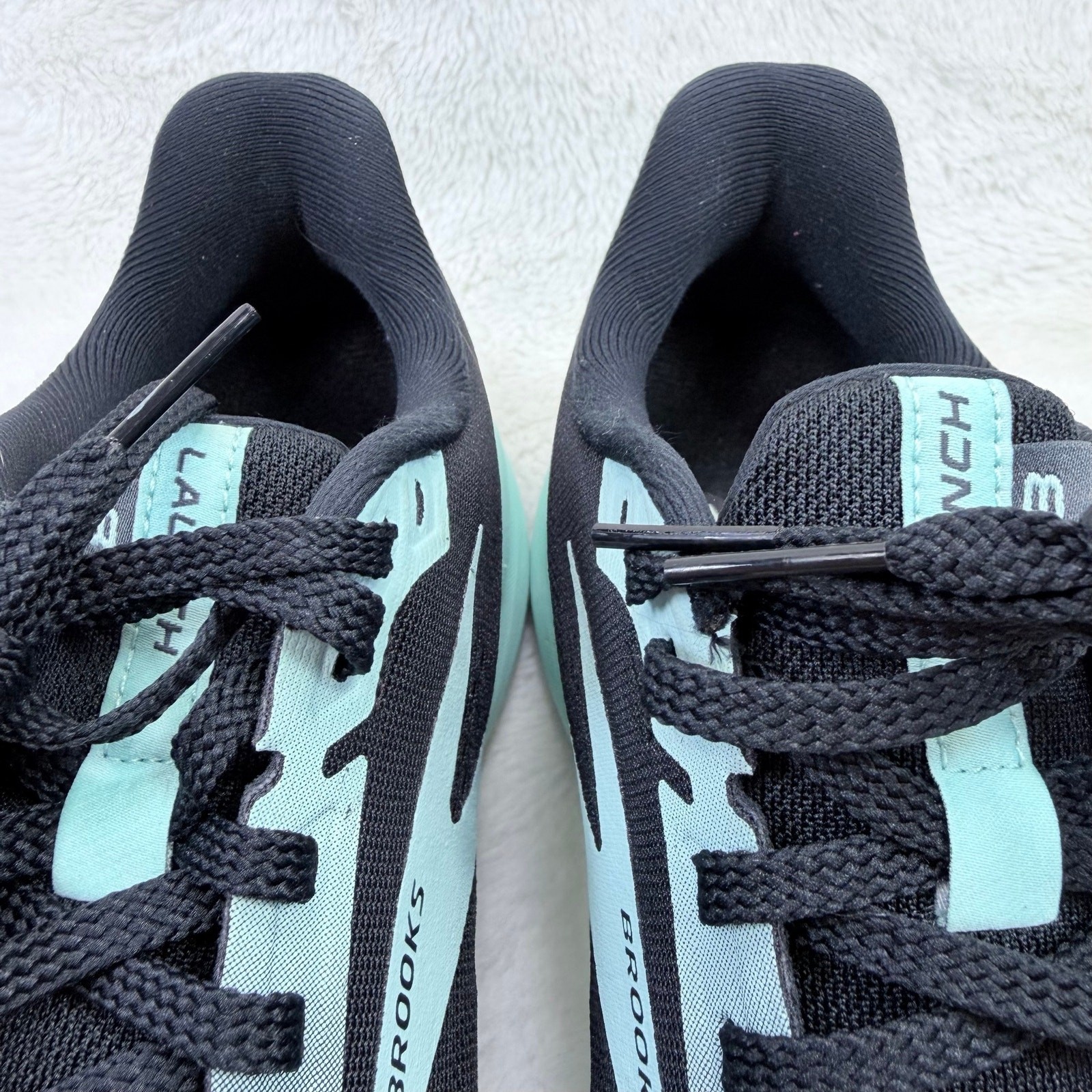 Brooks Launch 8 Womens Running Shoes Black Mint Size 8 Athletic Sneakers Shoe