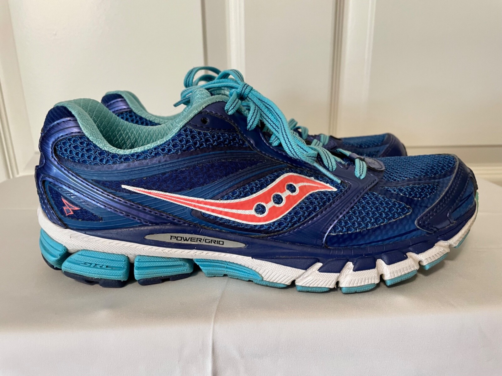 Saucony Women’s Size 9 Blue Power Grid Run Dry Sneakers 8mm Offset