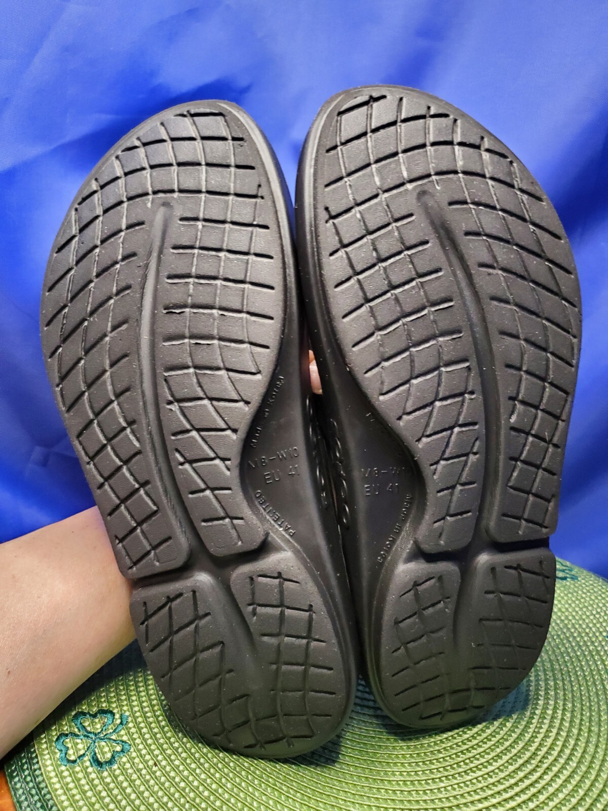 oofos ooriginal Comfort sandals Black Size Unisex Women’s US 10 or Men’s 8