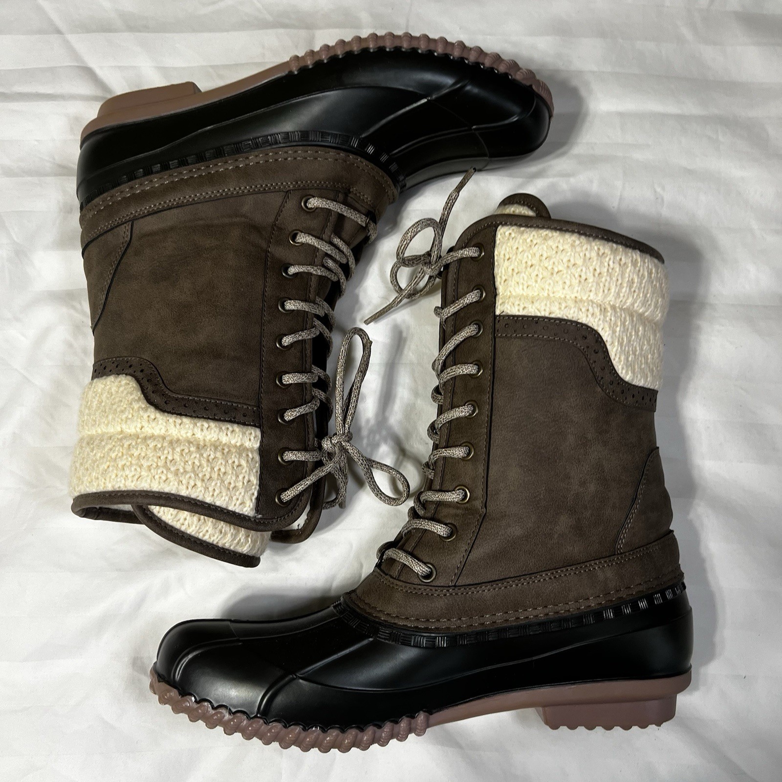 Magellan Outdoors Waterproof Duck Muck Boots Women’s 11B Sweater Collar FFS4057